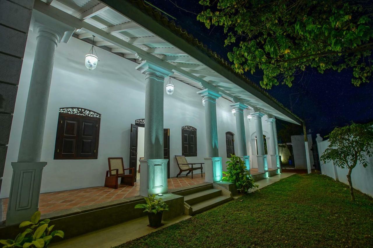 KapuGedara297 Bed & Breakfast Galle Bagian luar foto